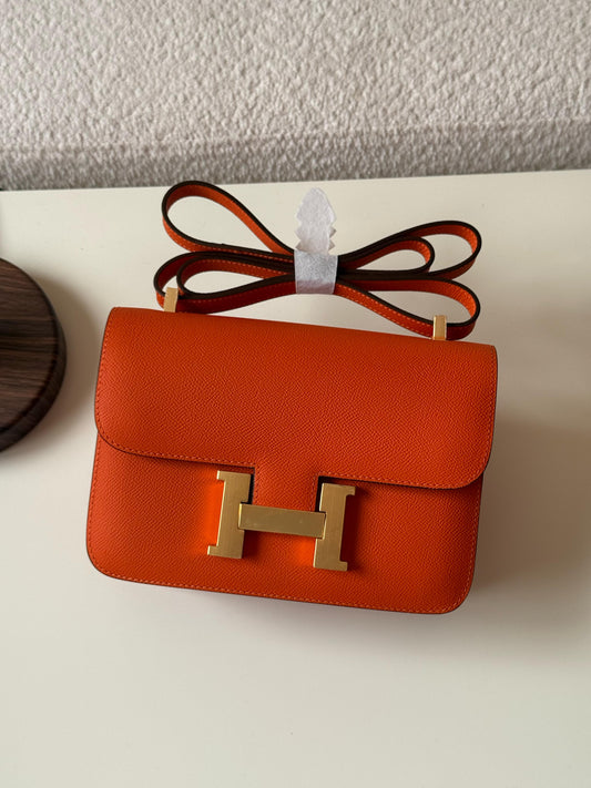 هيرميس كونستانس