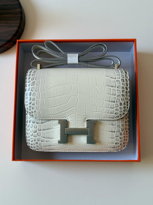 هيرميس كونستانس